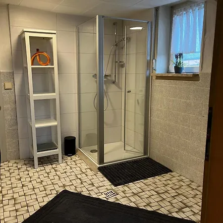 Haus 4-7 Personen In Stadtallendorf-schweinsberg Апартаменты Штадталлендорф